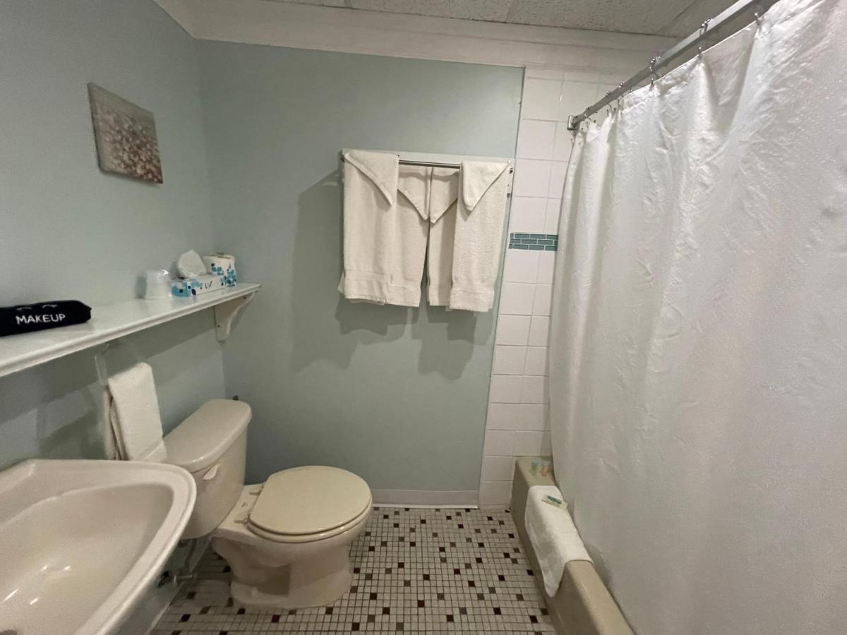 Barcelona Motel Wildwood Crest Exterior photo